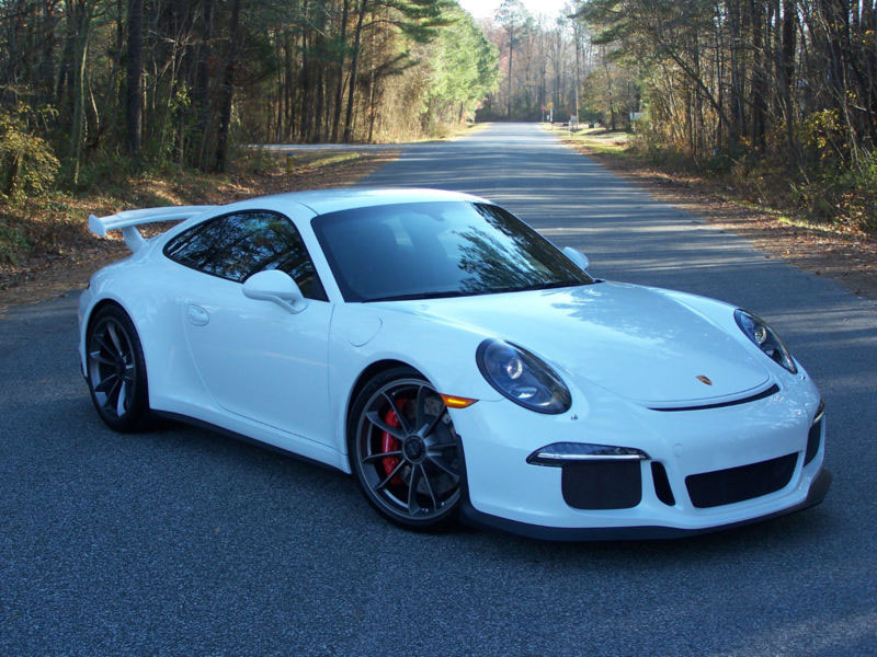 Porsche 911 gt3 blanche cliente etats unis