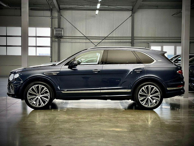 Bentley Bentayga V8