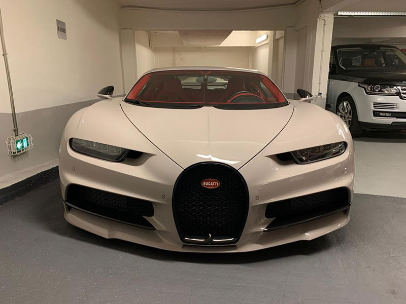 Bugatti Chiron - Blanche Dubaï