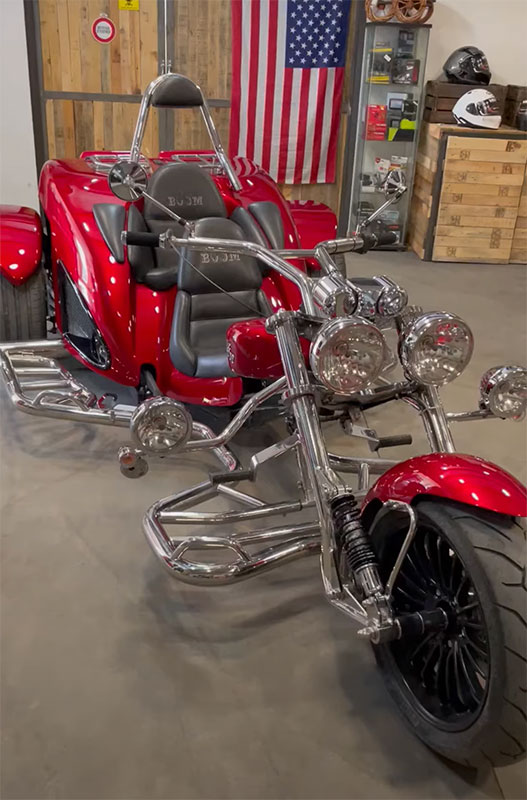 Trike BOOM MUSTANG II 110CV - Profil