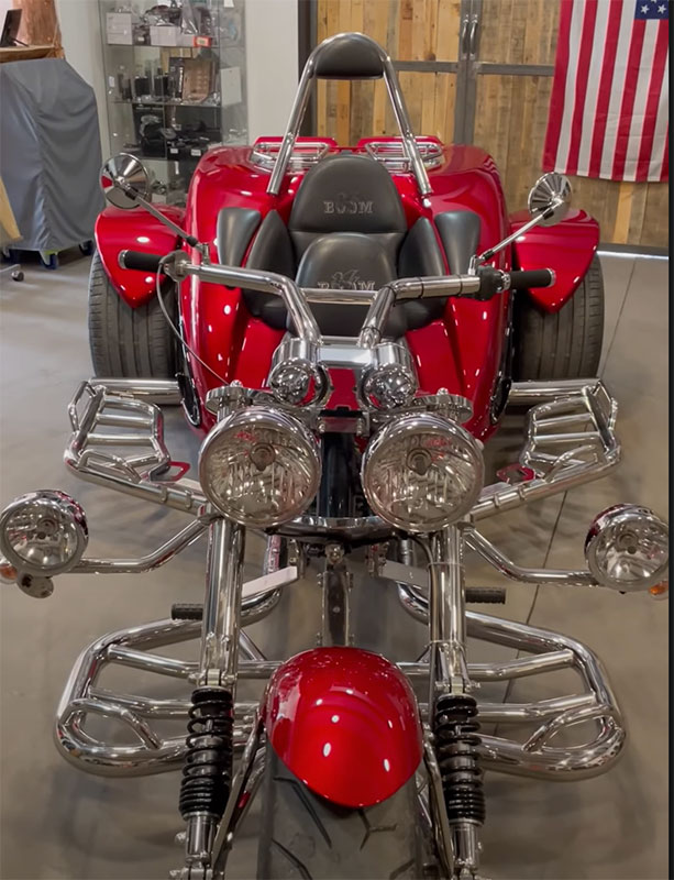 Trike BOOM MUSTANG II 110CV - Import Export