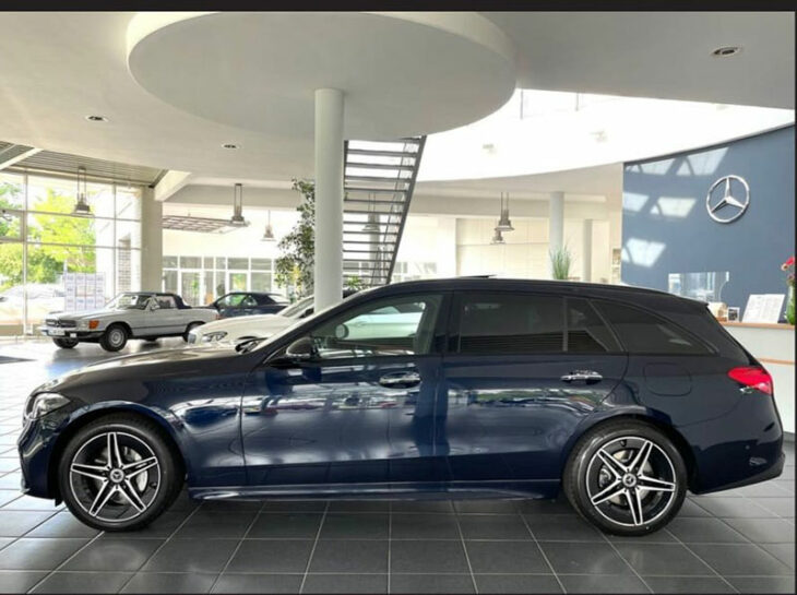 Mercedes-Benz C 300 e T AMG - Import Export