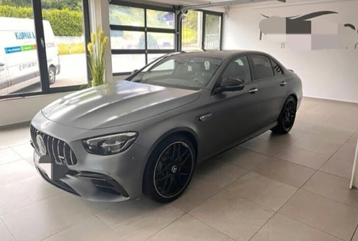 Mercedes-Benz E 300 e 4M Lim AMG - gris -import export