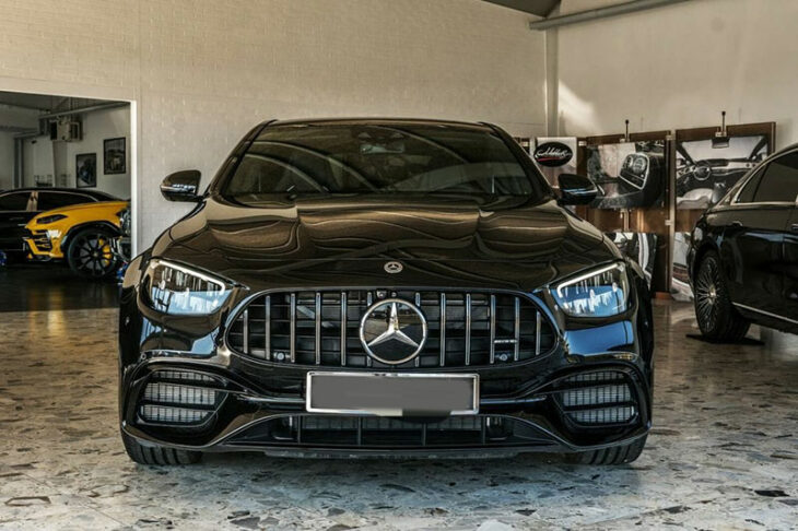 Mercedes-Benz E 63 S AMG 4Matic+ Burmester CARBON