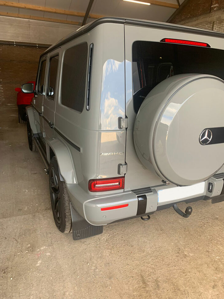 Mercedes-Benz G 63 AMG - gris desert - neuf