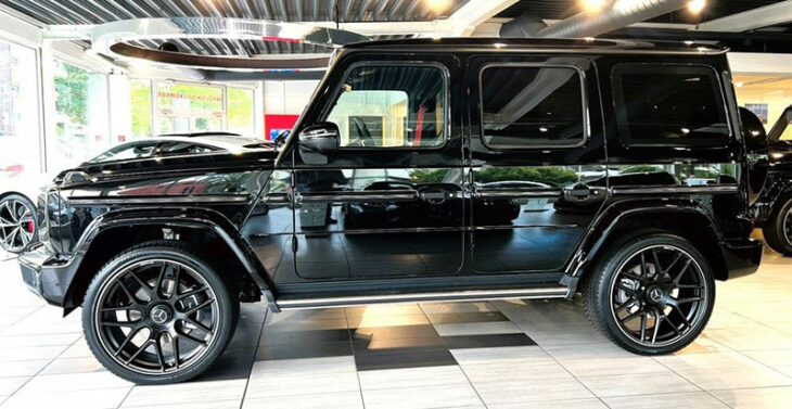 Mercedes-Benz g 400 g model AMG - profil