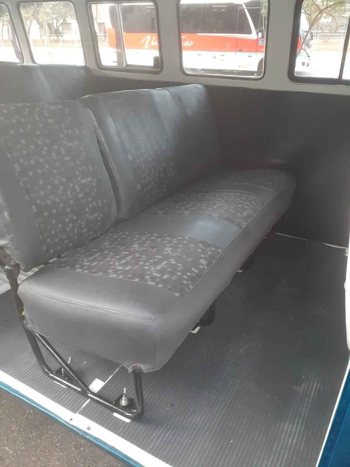 Combi Volkswagen vintage - banquette sellerie