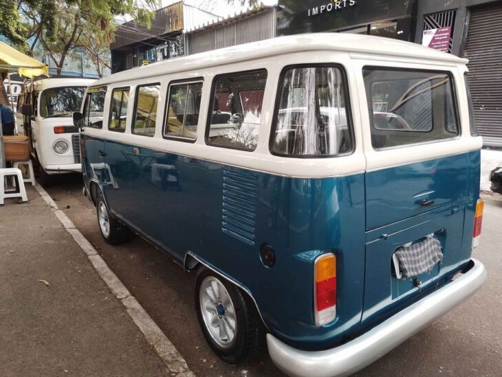 Combi Volkswagen vintage - Profil arrière