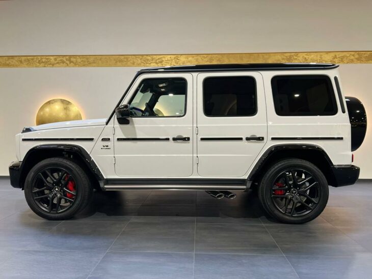 Mercedes-Benz G 63 blanc - profil