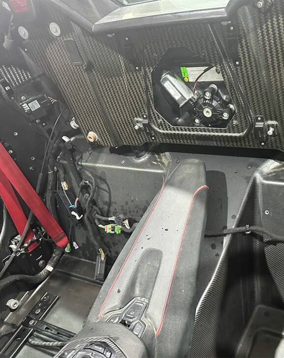 Lamborghini intérieur eau - voiture accidentée inondée - Import Export - DTI